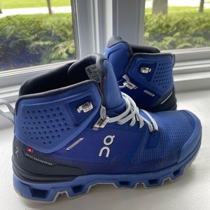 On cloud rock 2 waterproof size 9